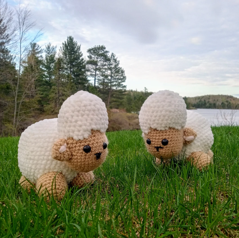Two yarnimals
